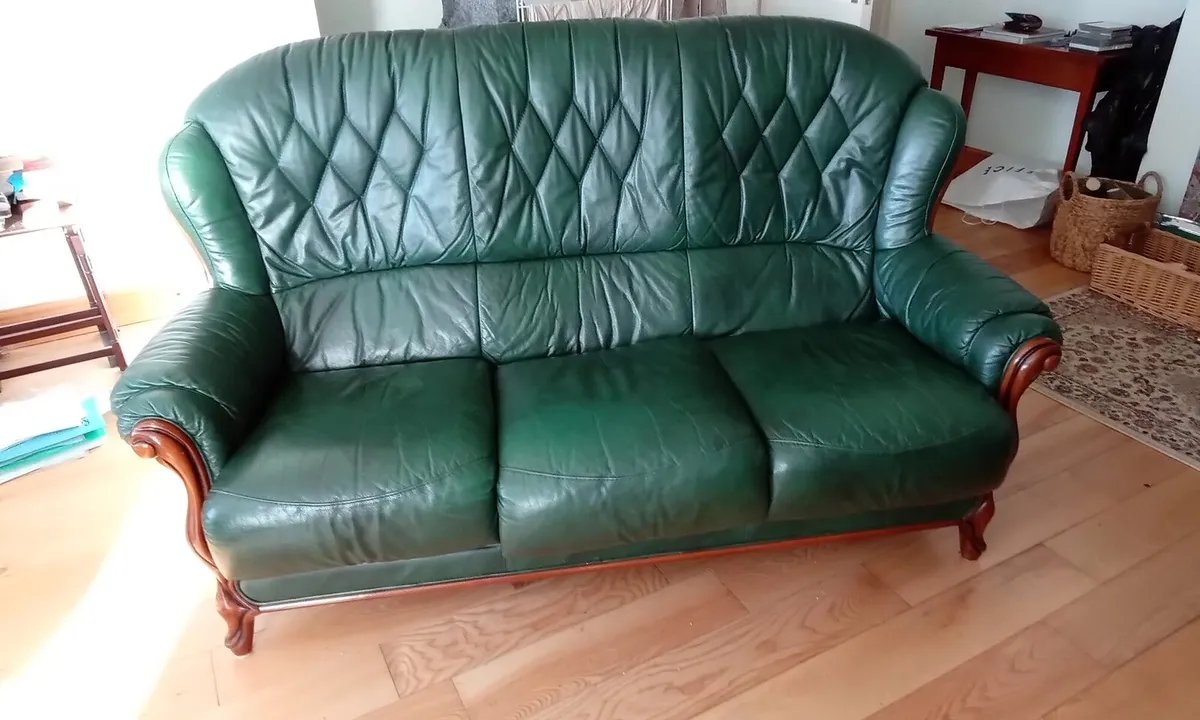 Green leather. 3 seater sofa - Image 1