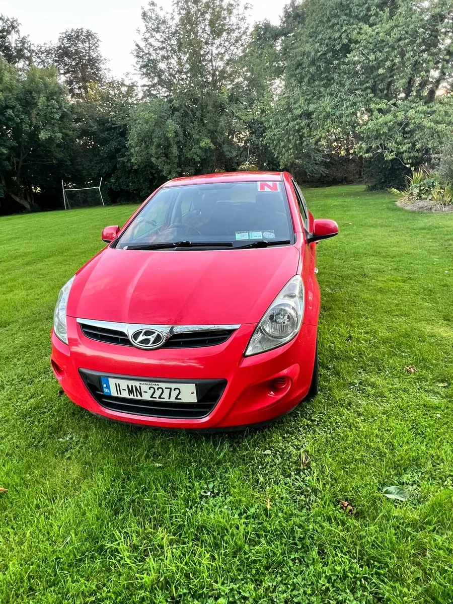 Hyundai i20 - Image 2