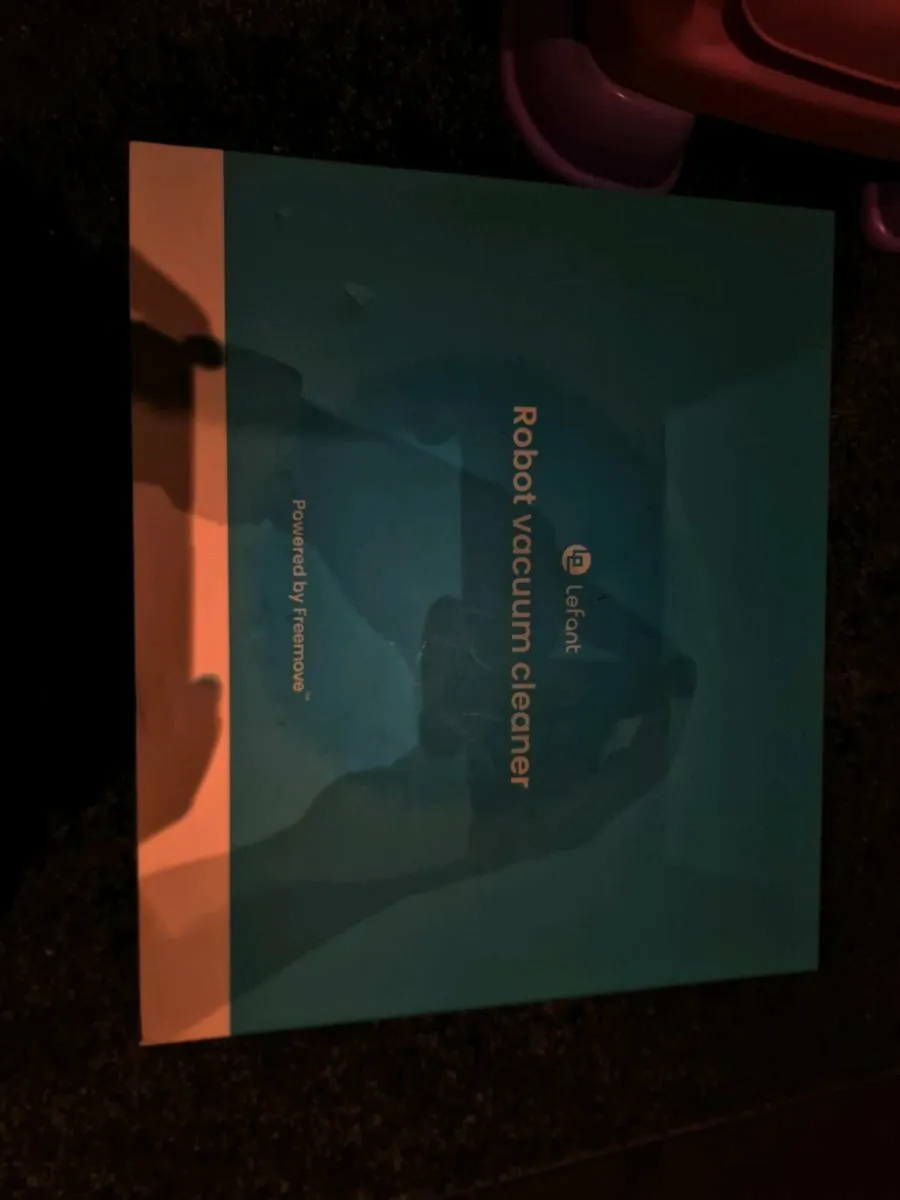 Robot vacuum cleaner - Image 2