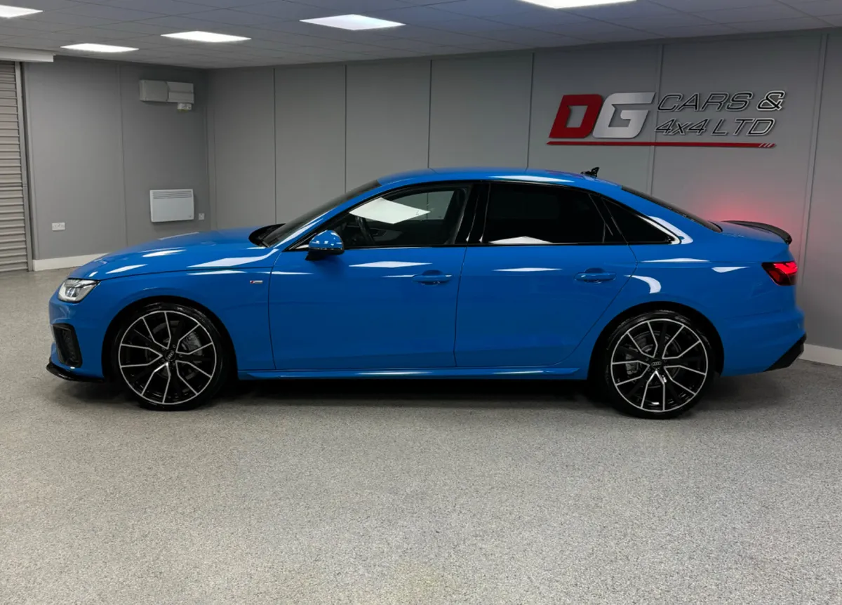 2022 Audi A4 2.0 30 TDI S Line Automatic - Image 4