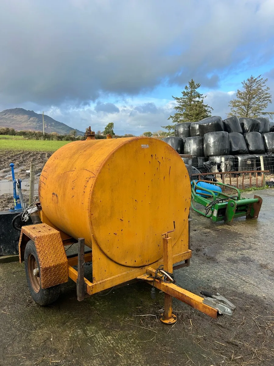 Diesel bowser - Image 1