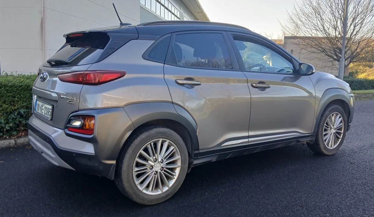 Hyundai KONA 2018 1.0 EXEC 5dr - NCT 2028 - Image 3