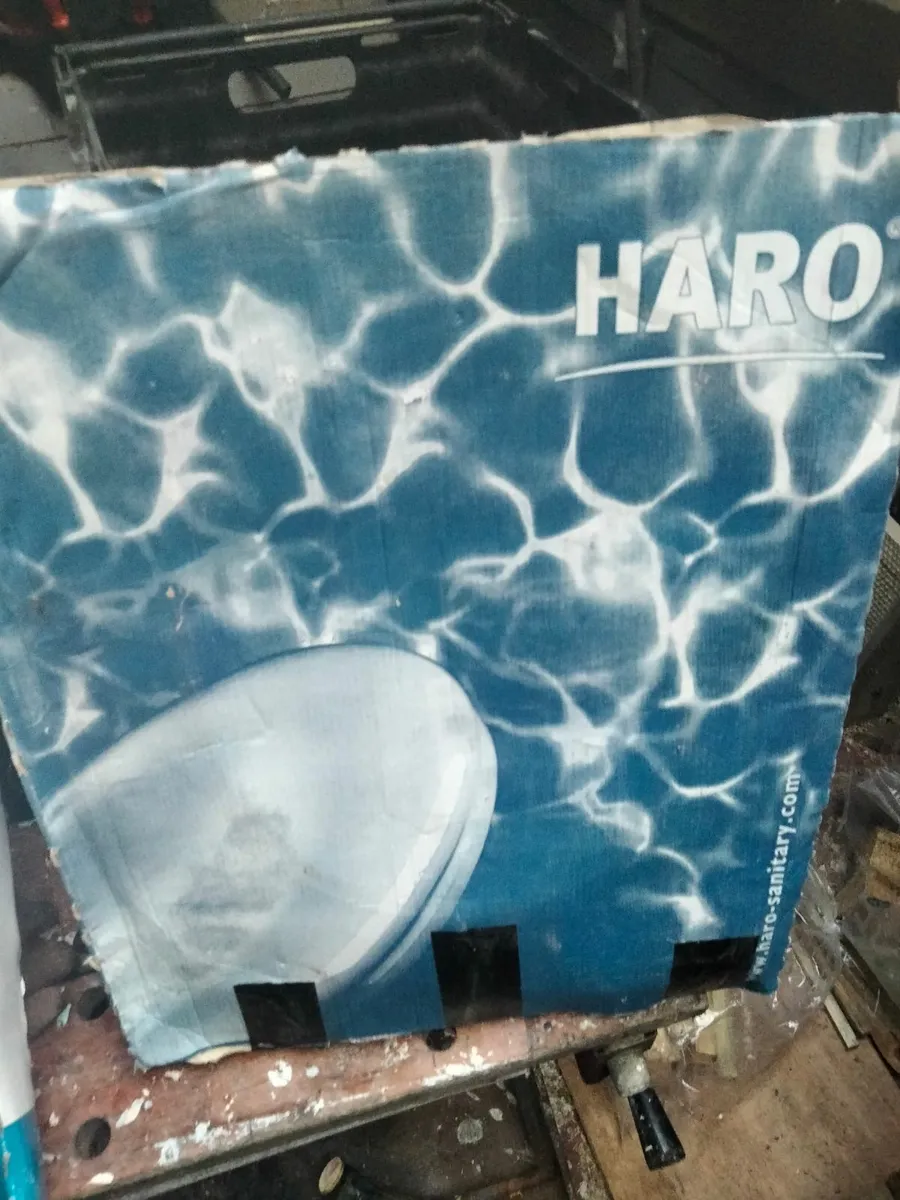 Toilet seats - Image 3