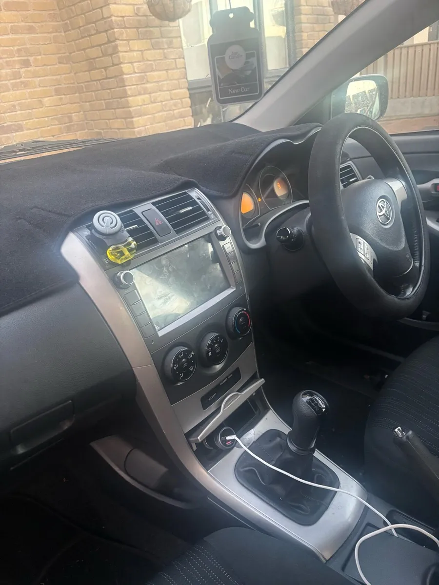 Toyota Corolla - Image 3