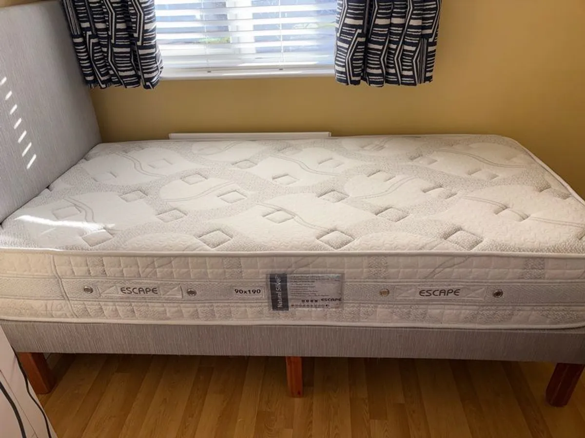 Single Bed - Image 2