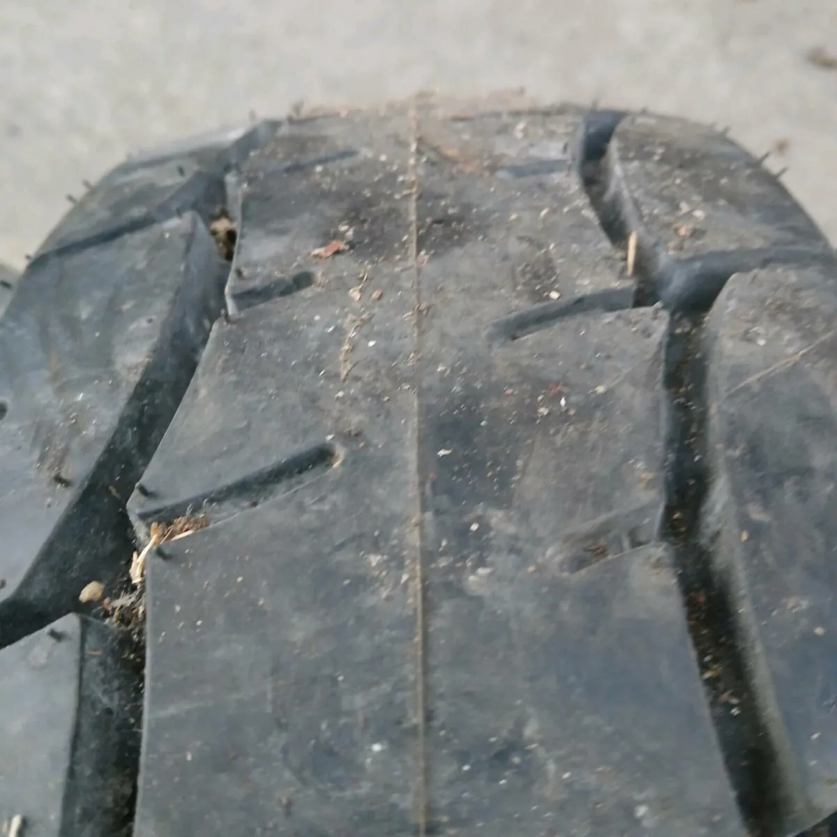 2 wheels and tyres 6.00-9 - Image 2