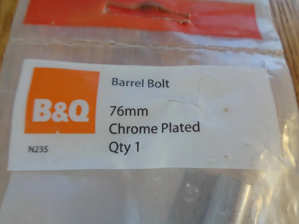 B&Q Barrel Bolt for Sale - Image 2