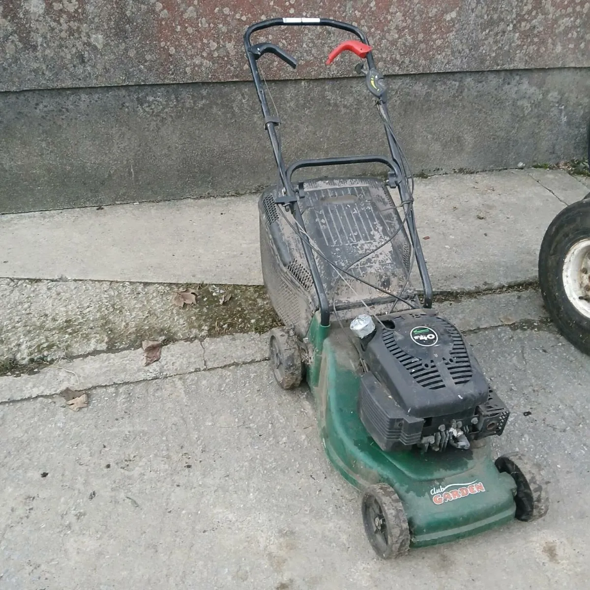 Lawnmower for sale - Image 3