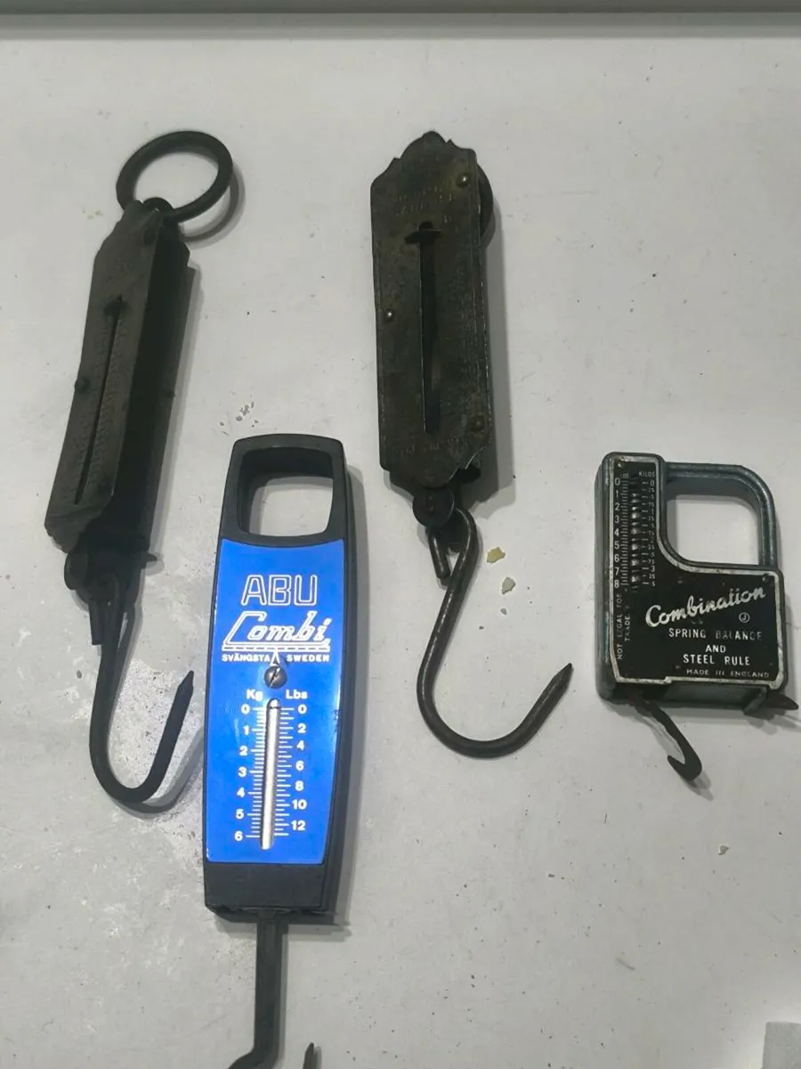 4 Vintage pocket balance scales Abu trout salmon - Image 1