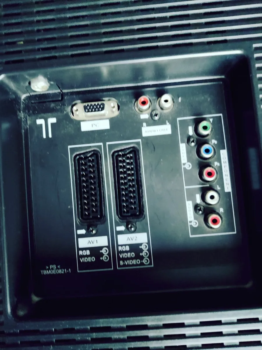 32" Panasonic Viera Television - Image 3