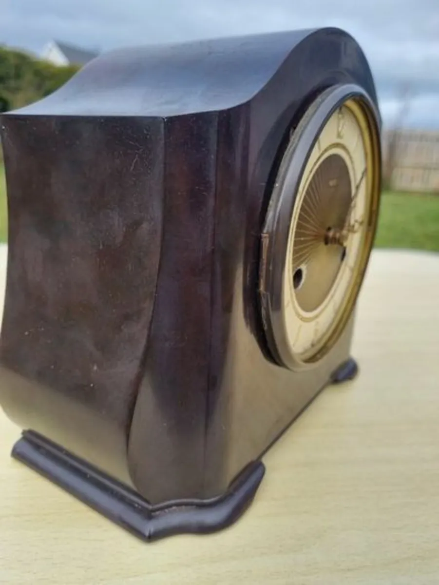 Smith Art deco bekelit clock - Image 2