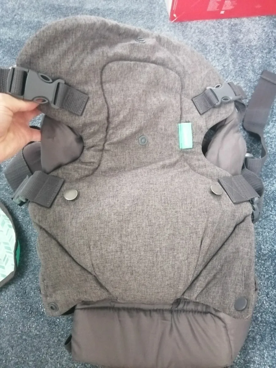 Baby carrier - Image 2