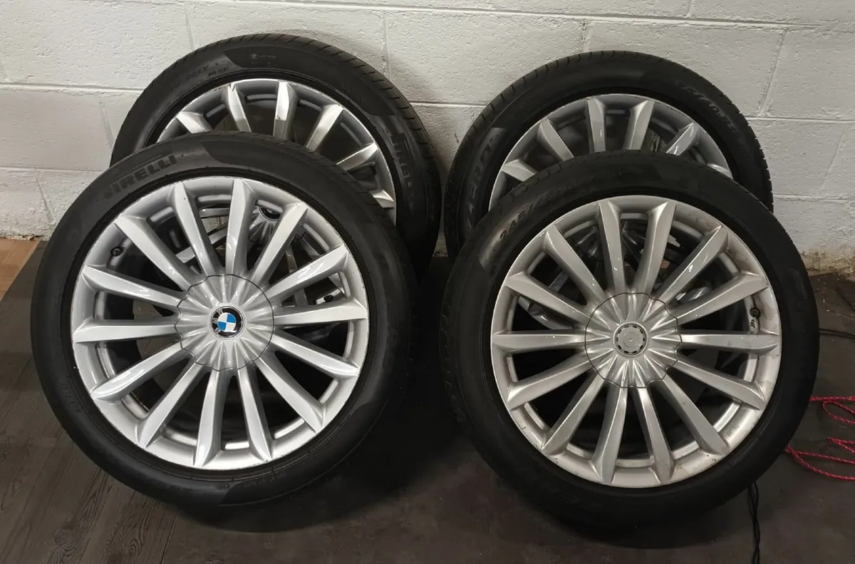 BMW 19" Alloy Wheels x 4 - Image 1