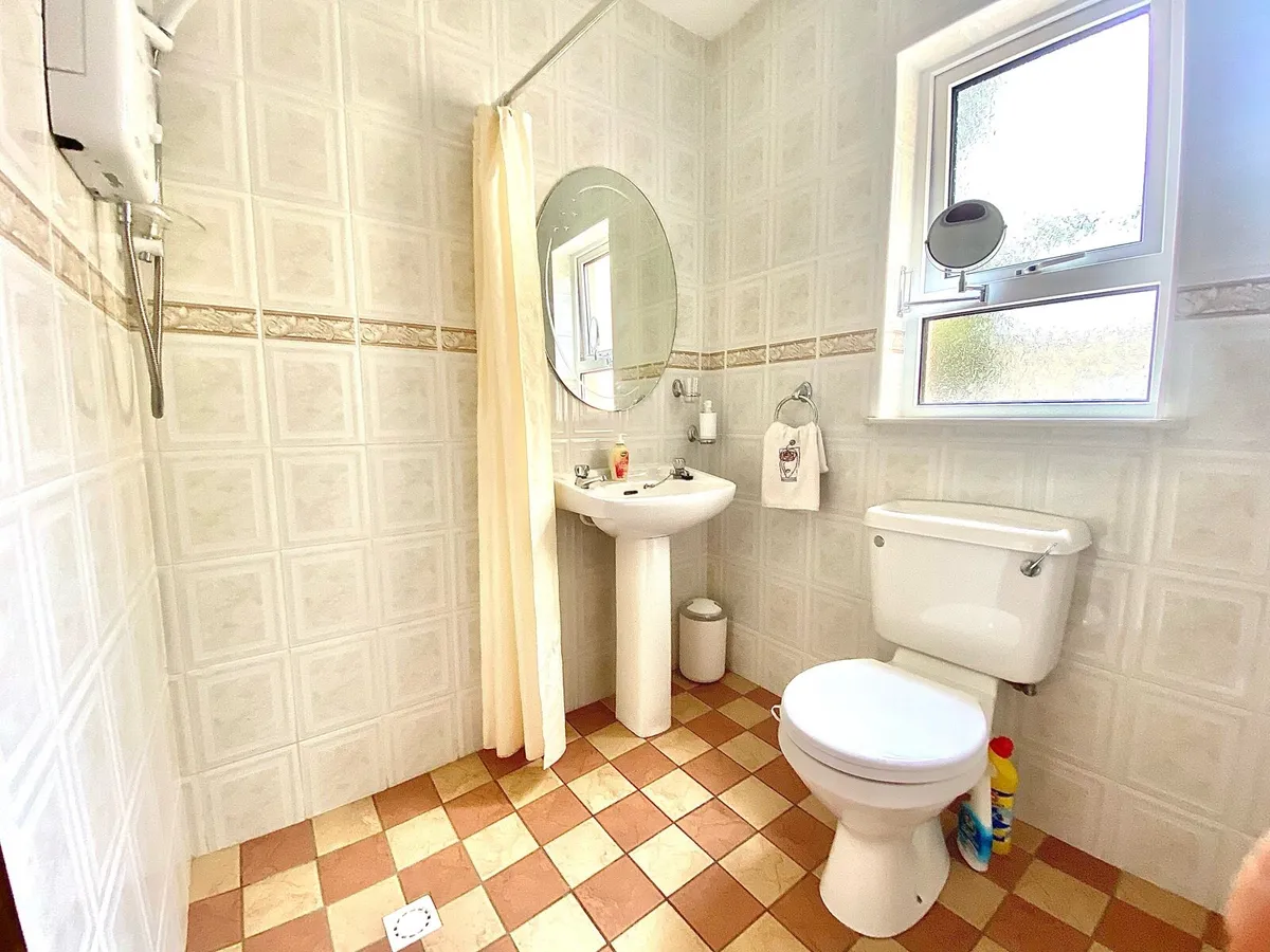House to let - Image 4