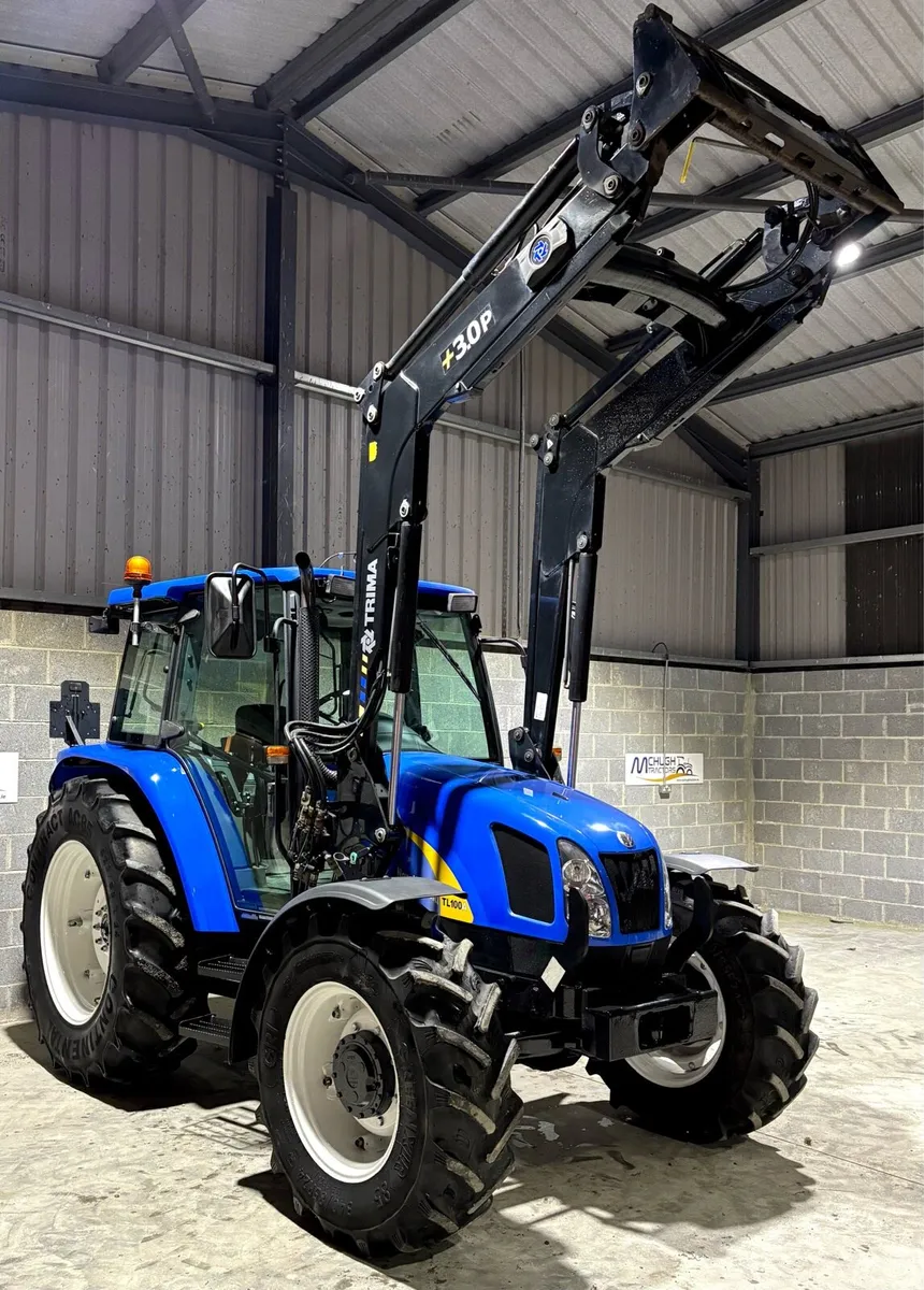 NEW HOLLAND TL100A ***4100 hours*** - Image 3