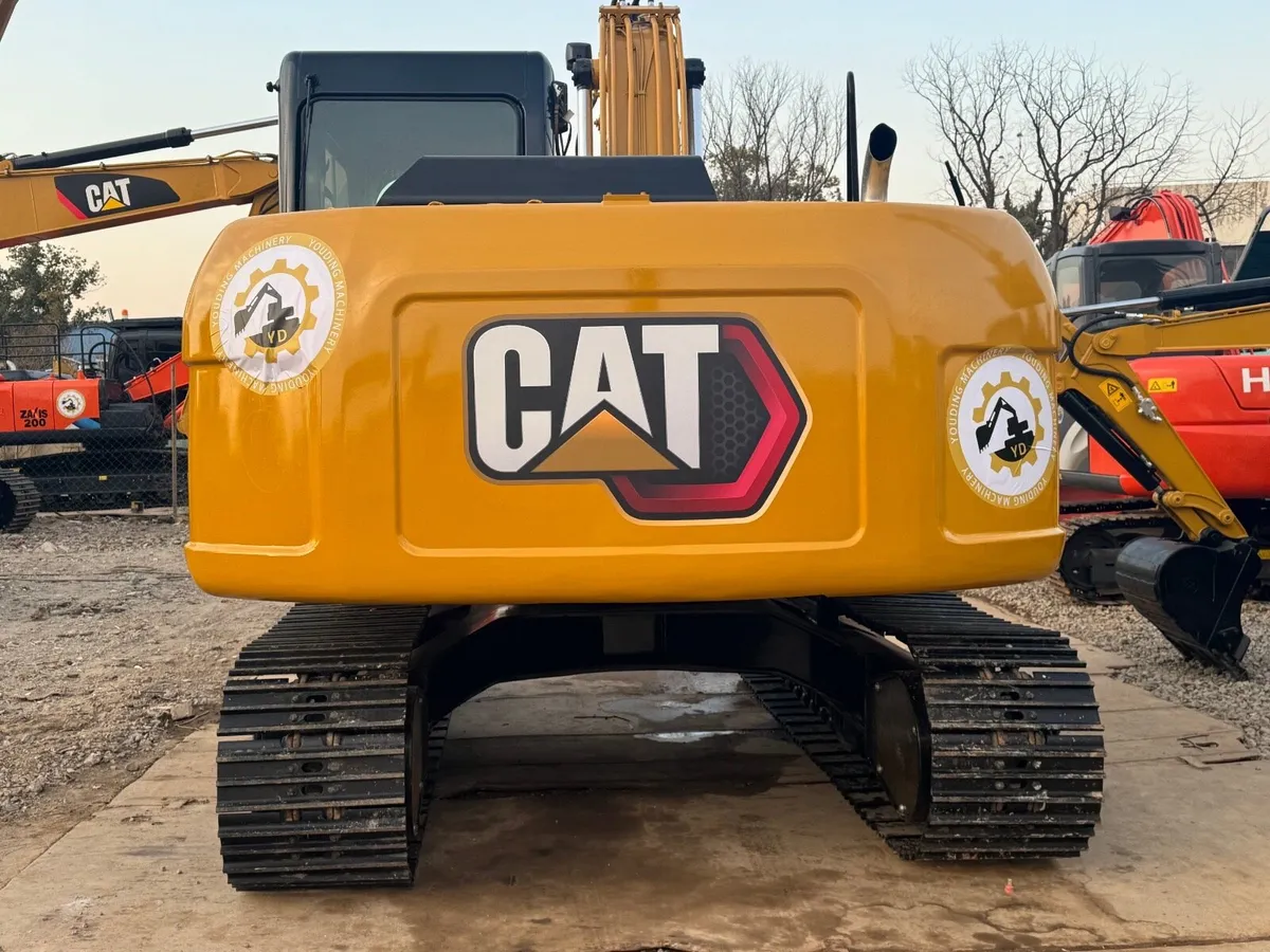 Digger driver available in carribkmicross - Image 1