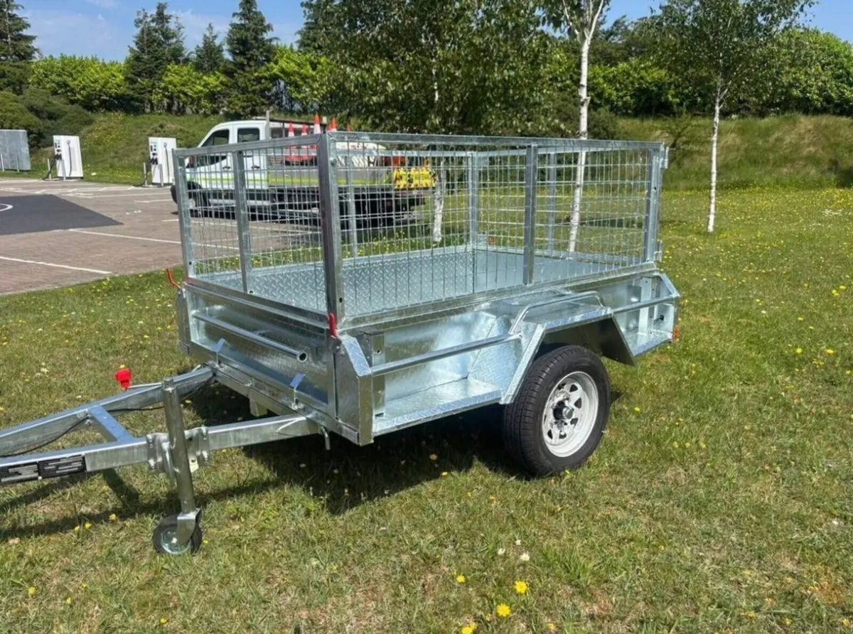 !!! 7x4 CAR TRAILER !!! MANUAL TIPPER - Image 1