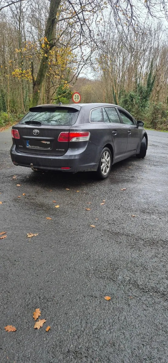 Toyota Avensis 2010 D4D FRESH NCT - Image 2