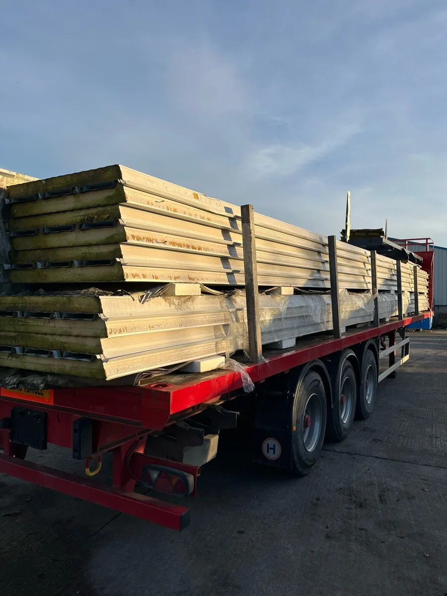 Insulated roof panels (Kingspan) - Image 1