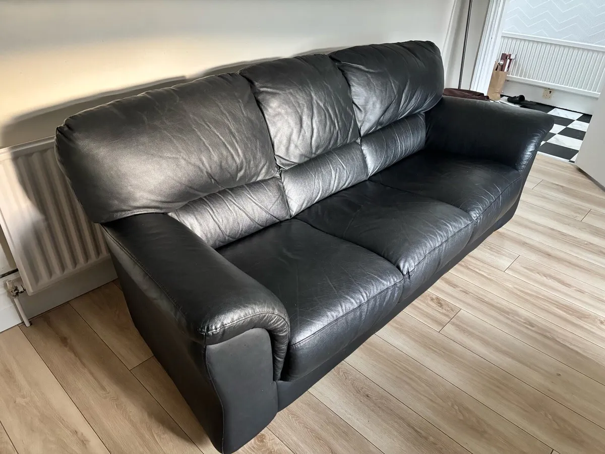 Italian Leather Sofa and Armchairs - Image 4