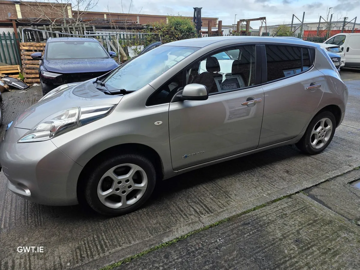 Nissan Leaf - Image 2