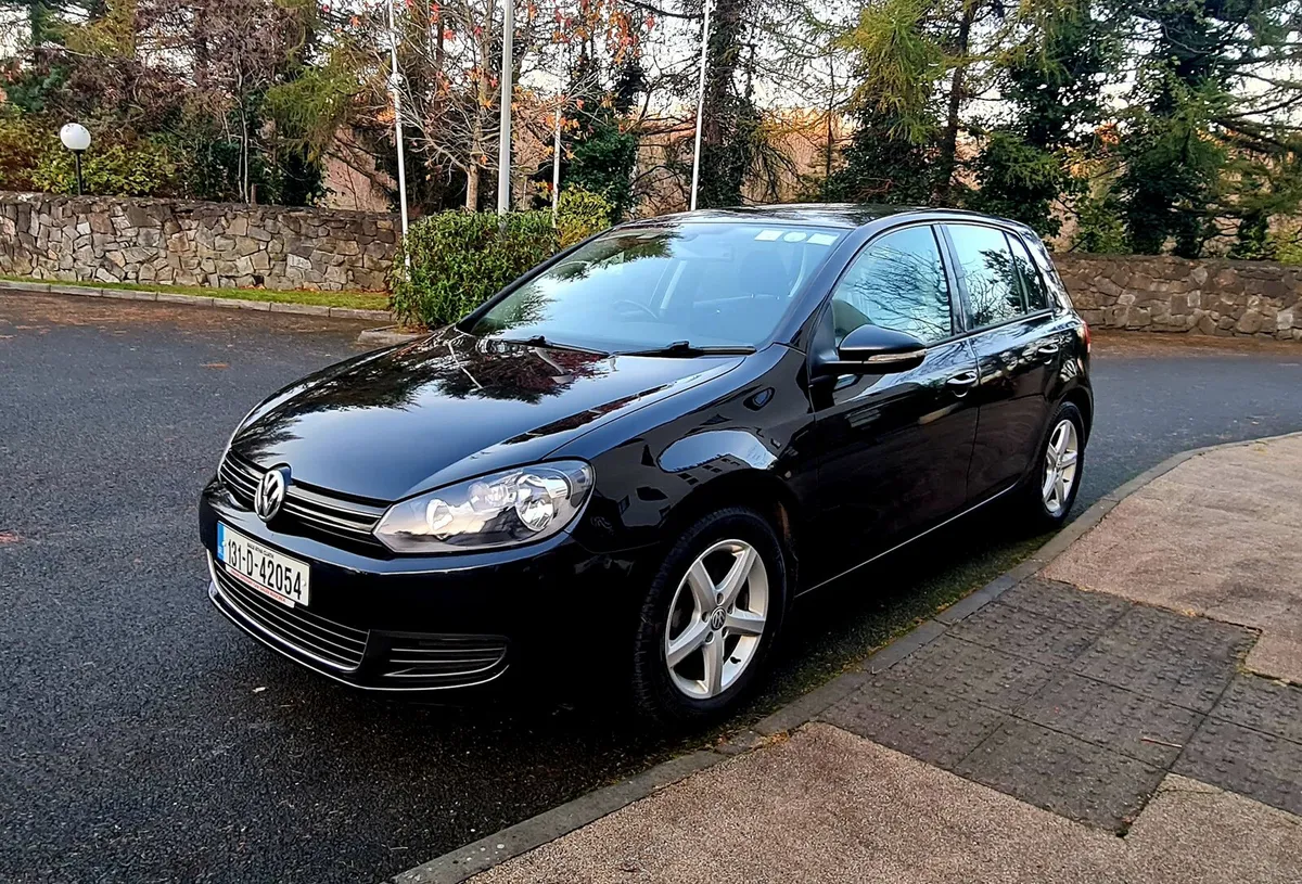VW Golf 1.2 Automatic - Image 1