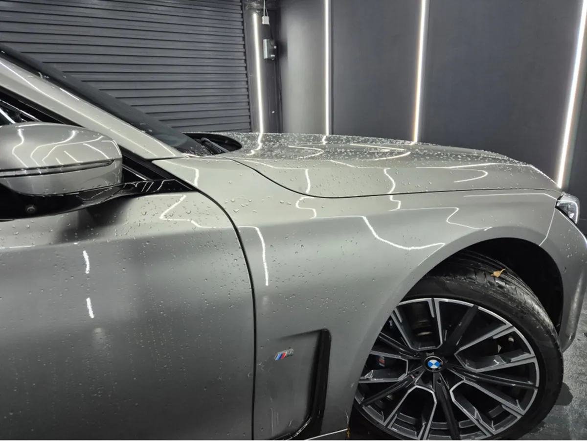 BMW 7-Series 730D MSPORT  AUTO - Image 2