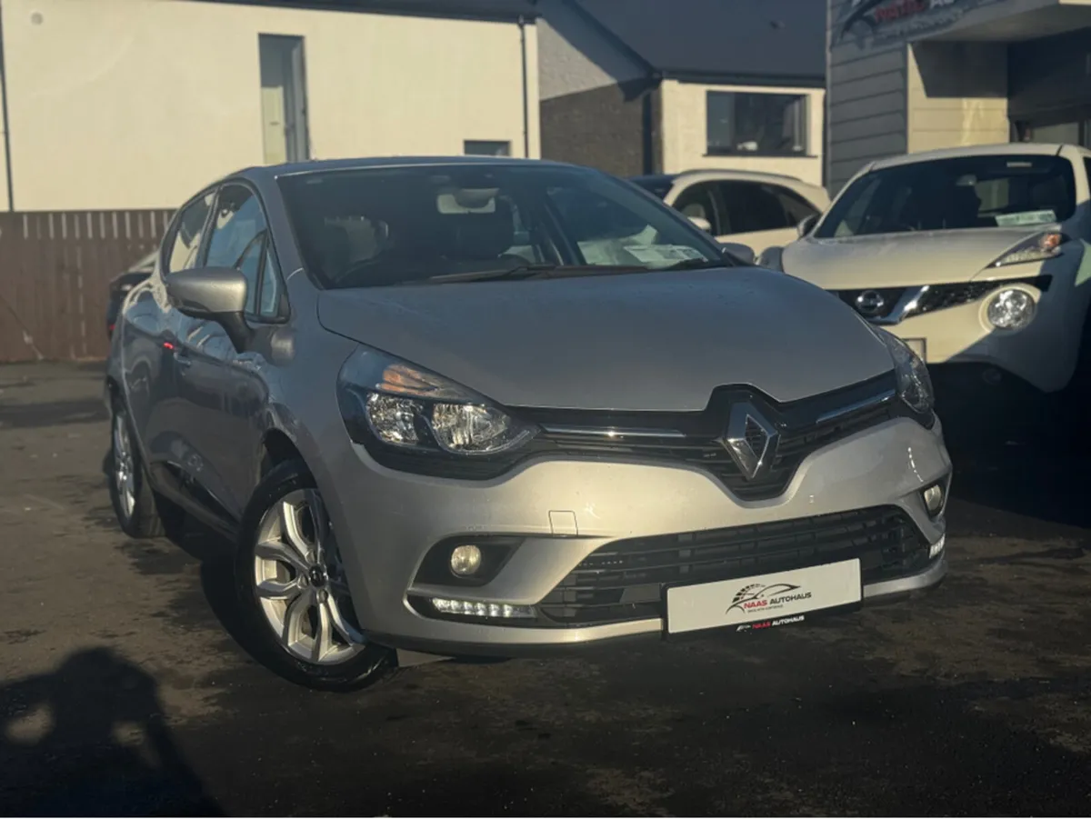 Renault Clio IV DYNAMIQUE NAV TCE 90 M 4DR - Image 1