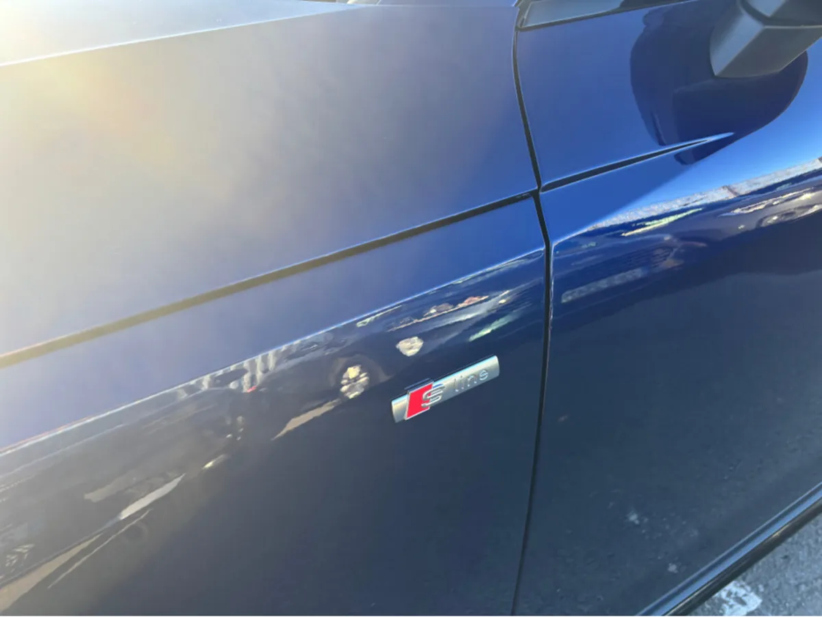 Audi A4 35 TDI 163BHP S 4DR S-TRONIC LINE - Image 3