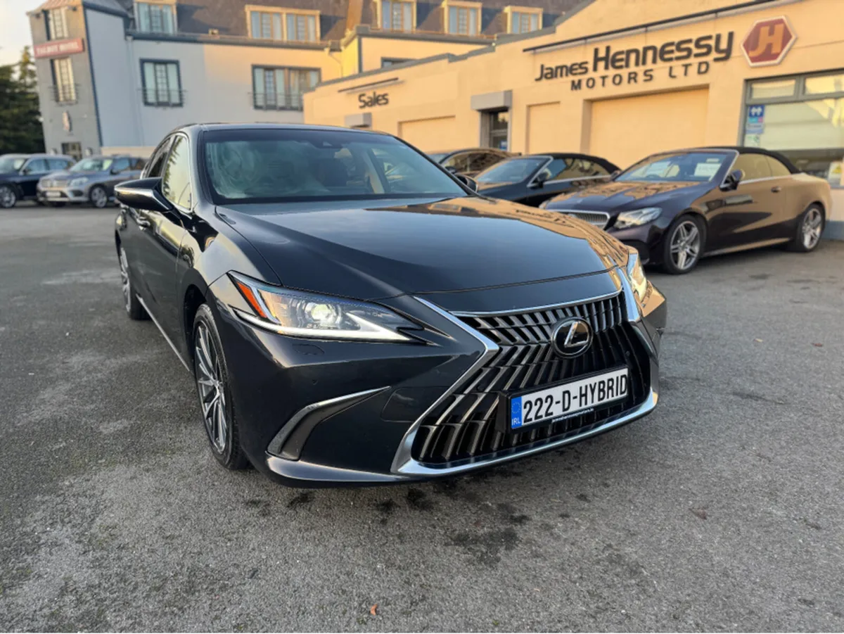 Lexus ES ****BLACK FRIDAY SALE**** ES300H CVT - Image 2