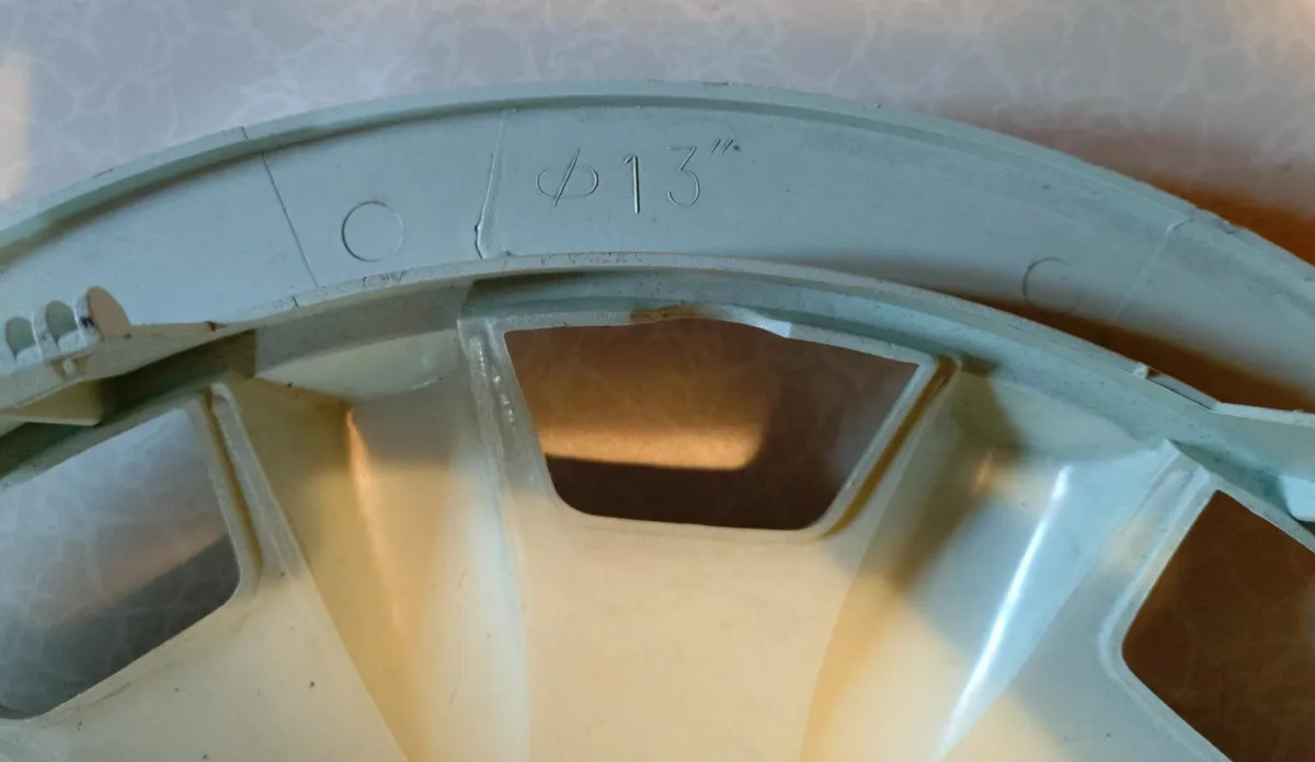 Four 13" Plastic Hubcaps (used). - Image 4