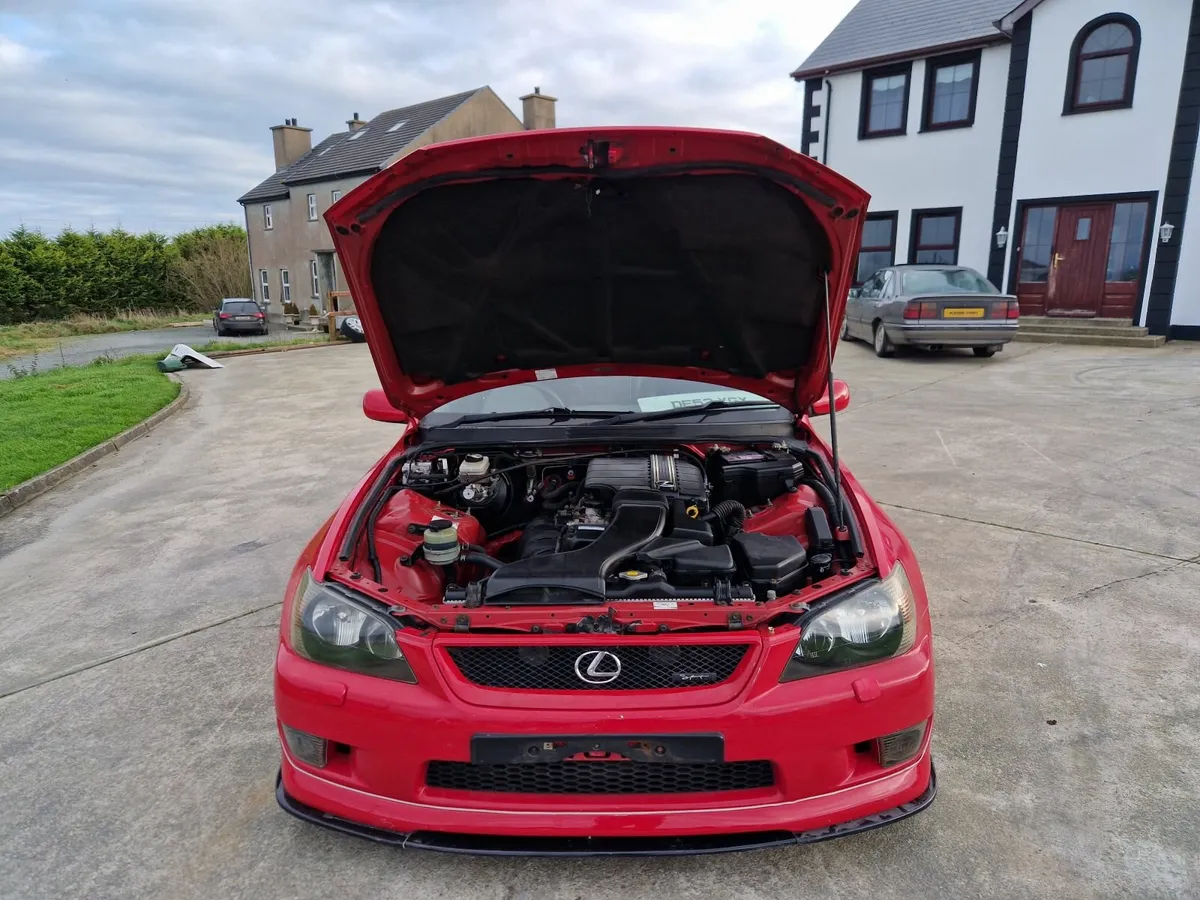 2002 Lexus is200 - Image 1