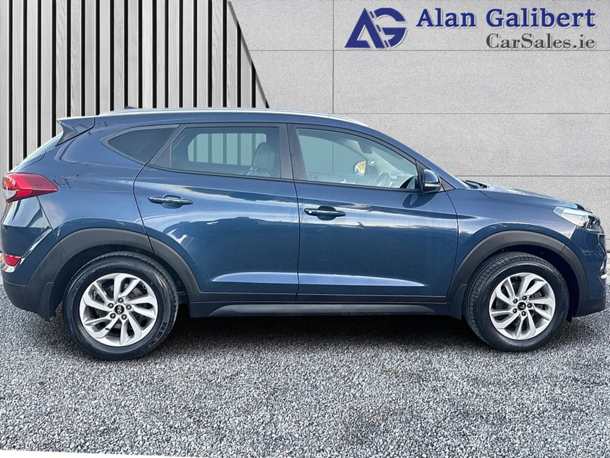 Hyundai Tucson EXECUTIVE 1.7 Diesel Full Leather L - Image 3