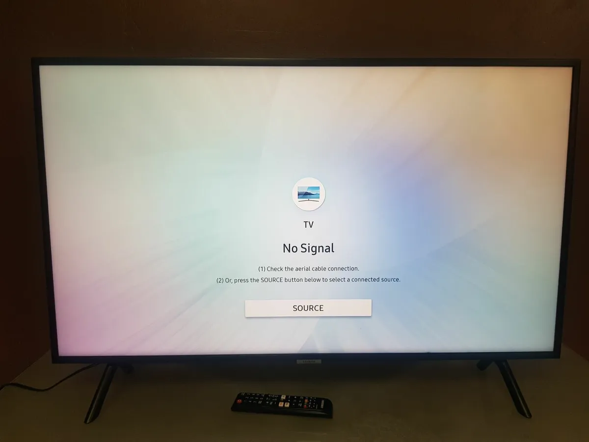43" Samsung 4K Certified Ultra HD HDR Smart LED TV - Image 2