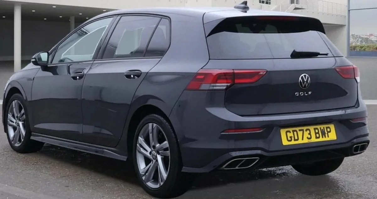 1.5 TSI R-Line Hatchback 5dr Petrol Manual Euro 6 - Image 4