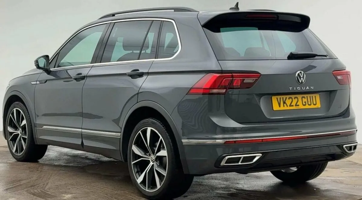 2.0 TDI R-Line SUV 5dr Diesel DSG Euro 6 (s/s) (15 - Image 3