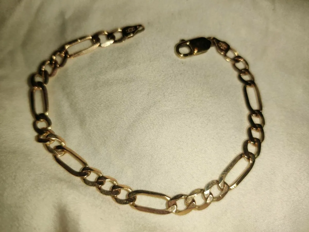 SOLID FIGARO, 9CT Yellow Gold 6.59g New 8"Bracelet - Image 2