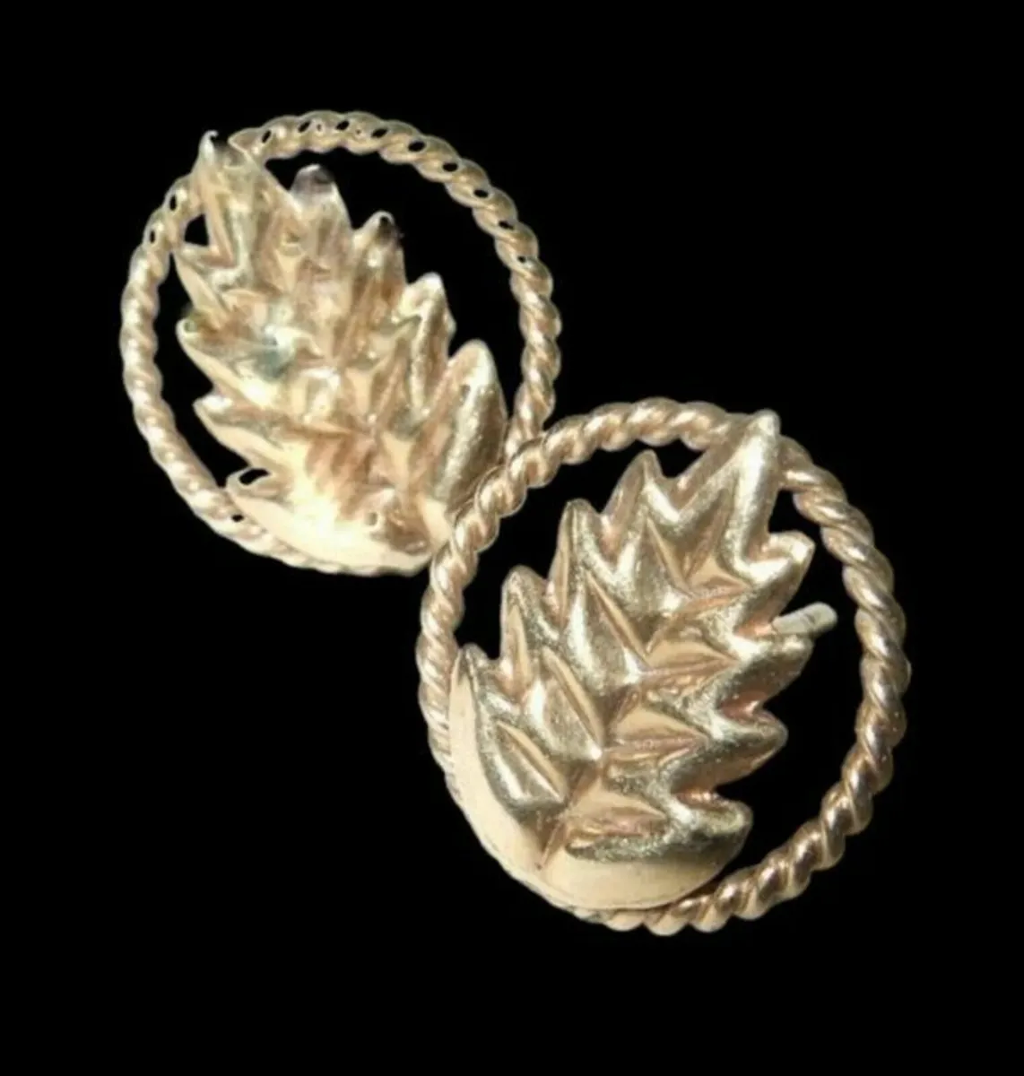 Vintage Hallmarked 18ct Gold Earrings - Image 1