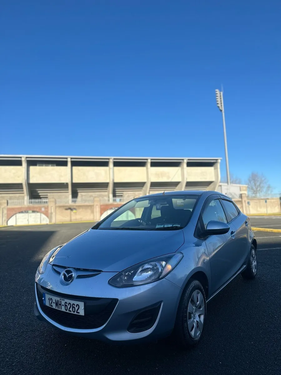Automatic Mazda Demio - Image 3