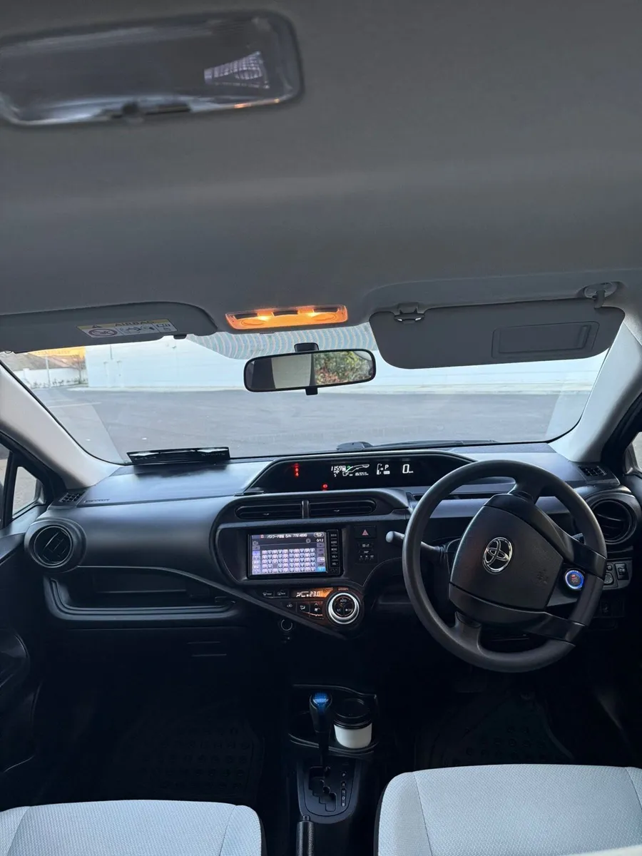 Toyota Aqua - Image 2