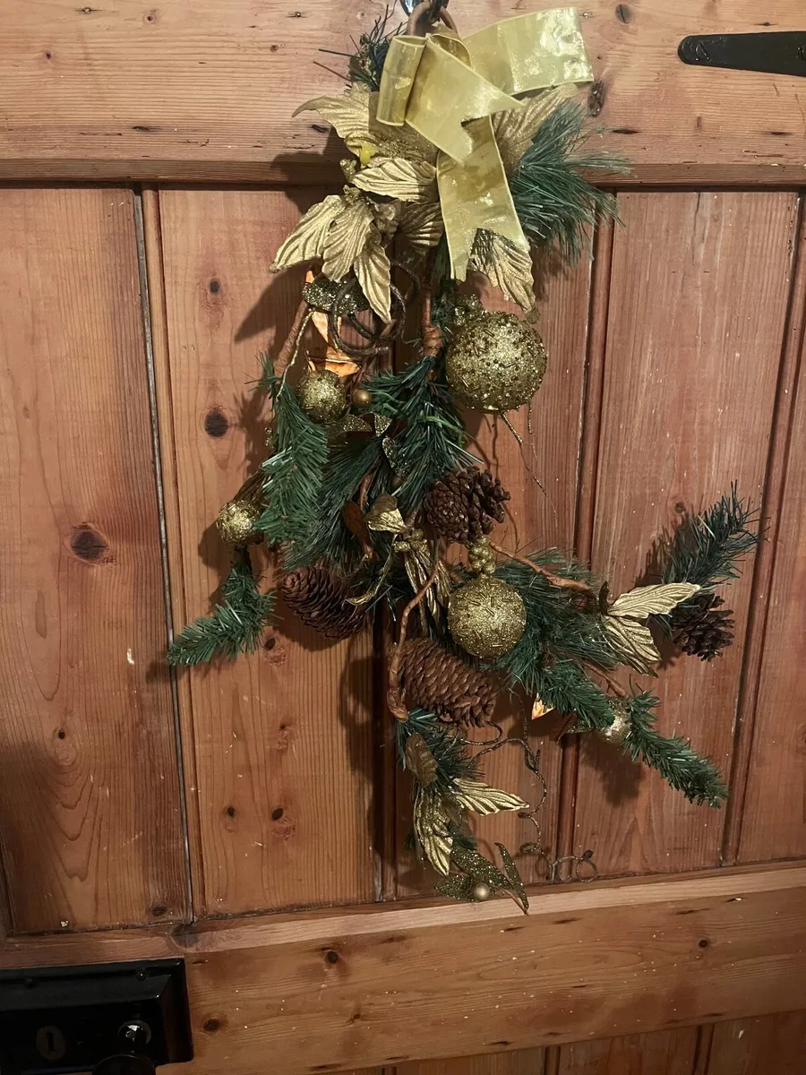 Beautiful Christmas Swag