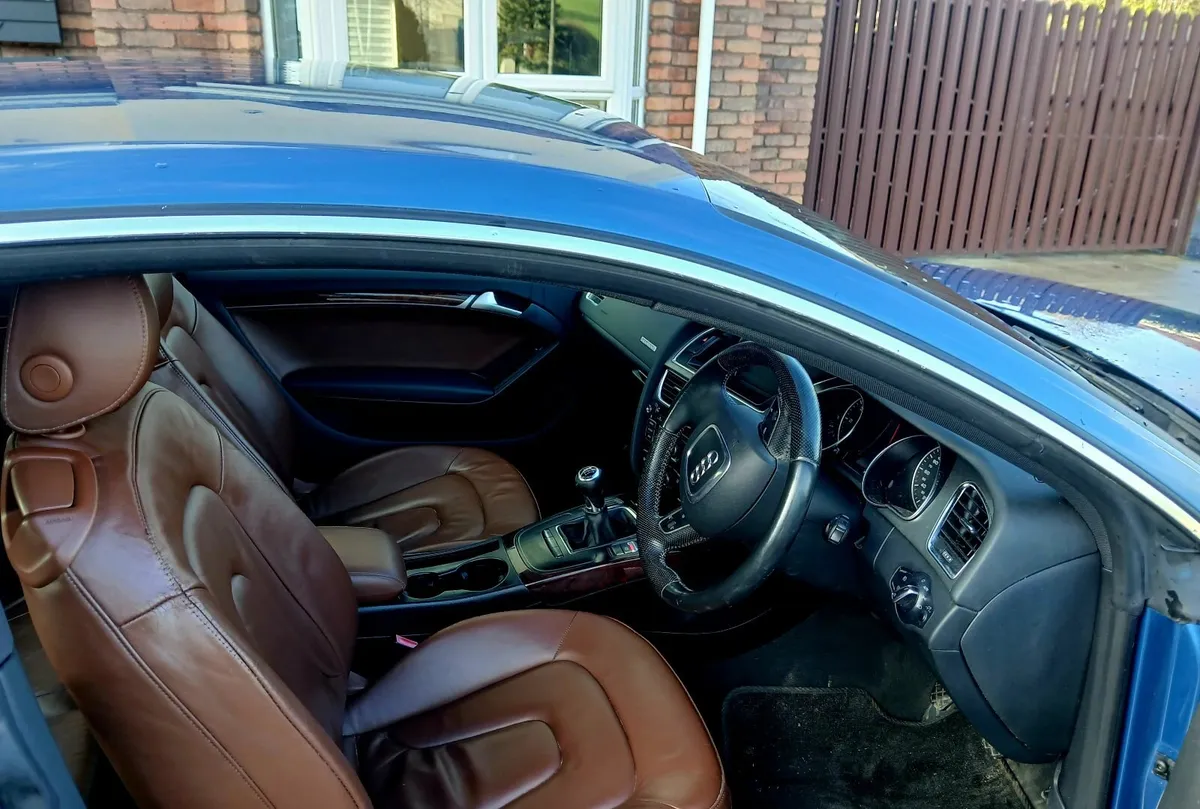 Audi A5 2009 3.0 TDI 4×4 QUATTRO MANUAL!!! - Image 2