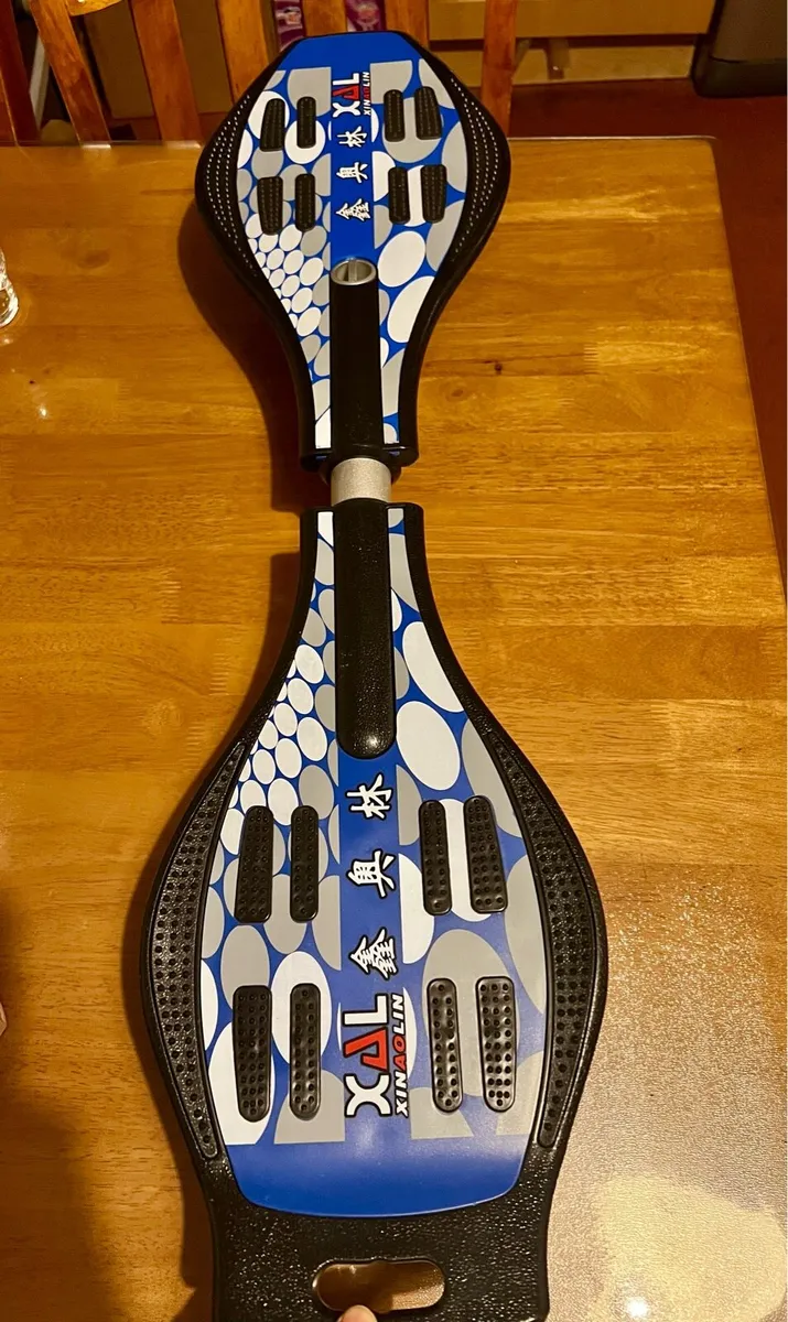 Skateboard - Image 2