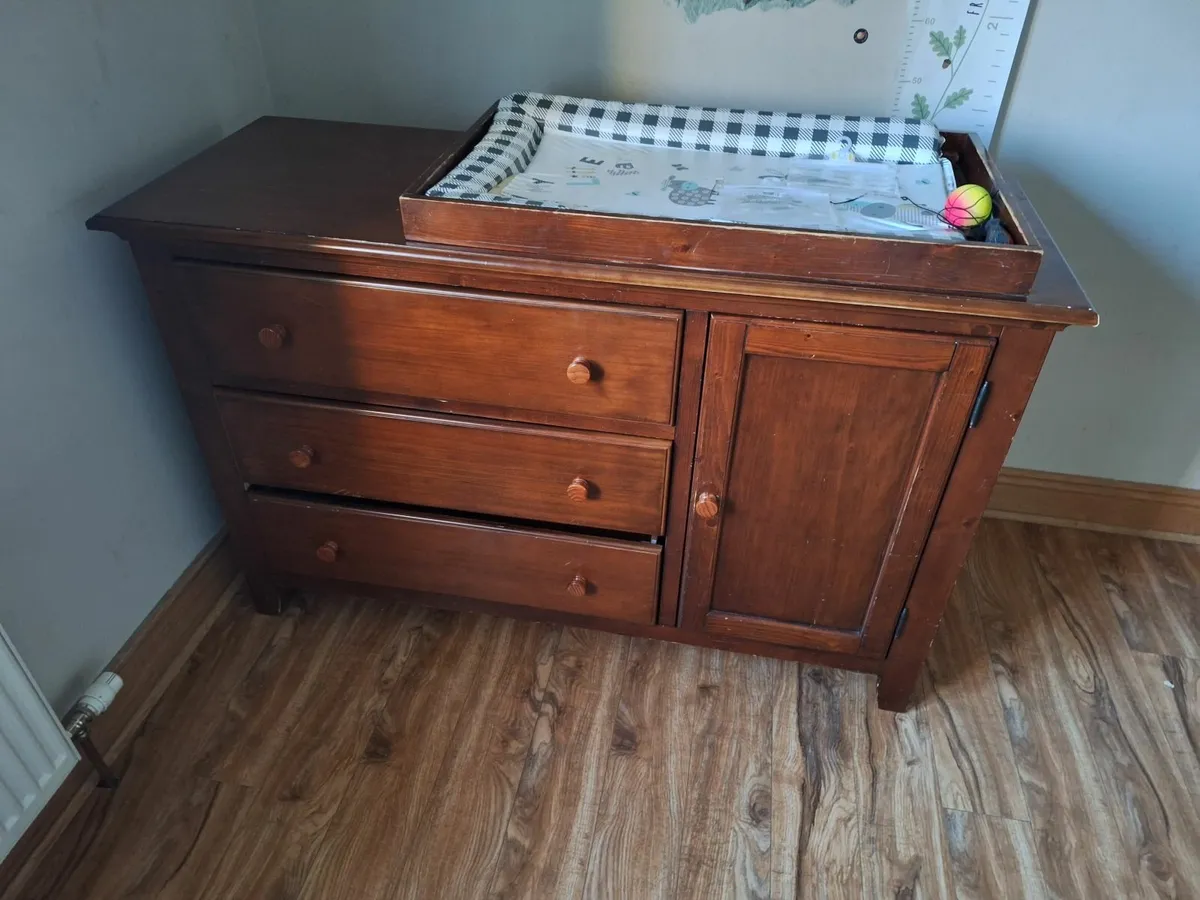 Babby cabinet - Image 1