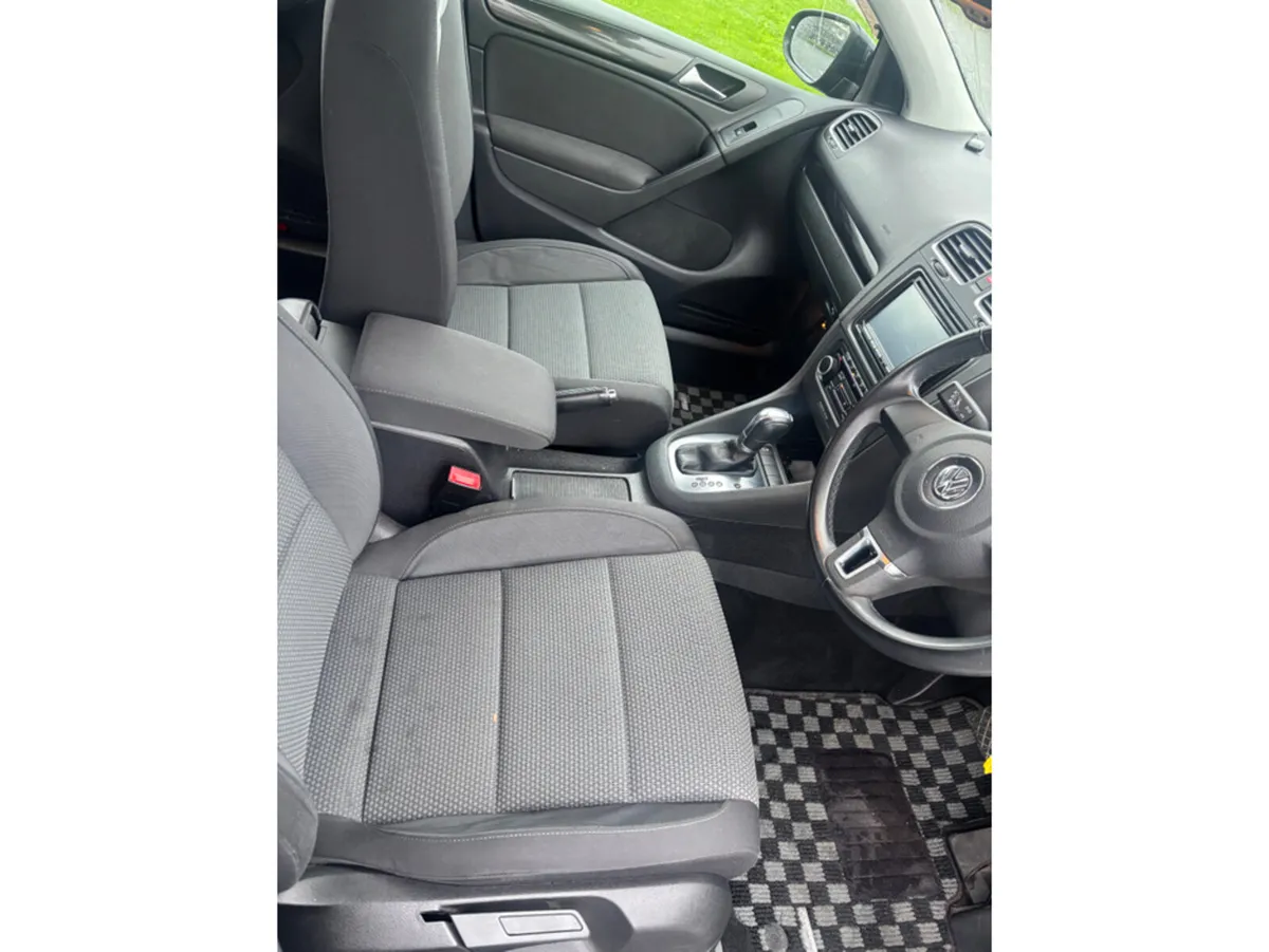 Volkswagen Golf 1.4 petrol - Image 4