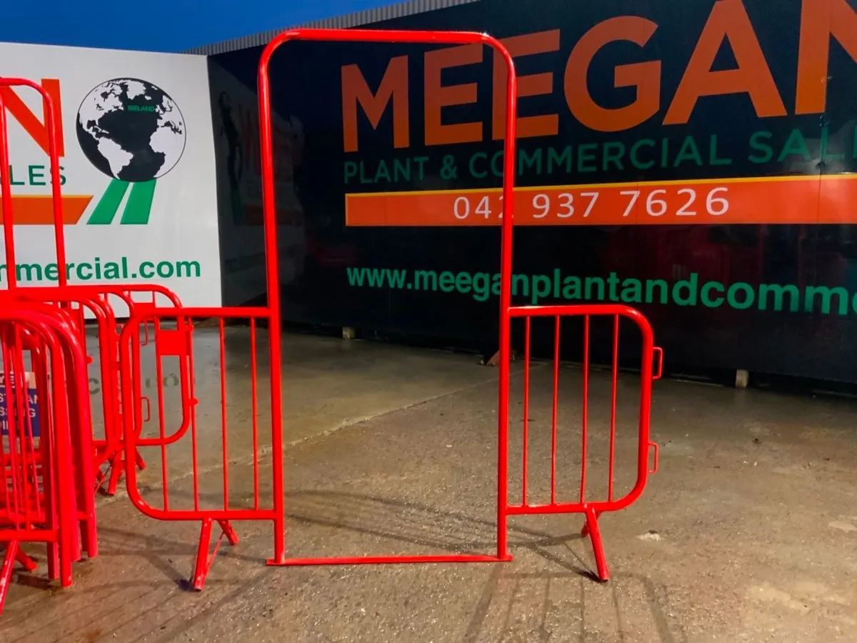 WALK THROUGH PEDESTRIAN BARRIERS.....114v. - Image 3