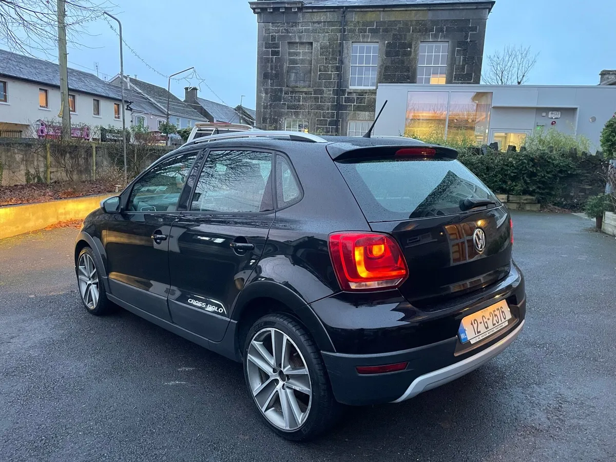 Volkswagen polo - Image 3