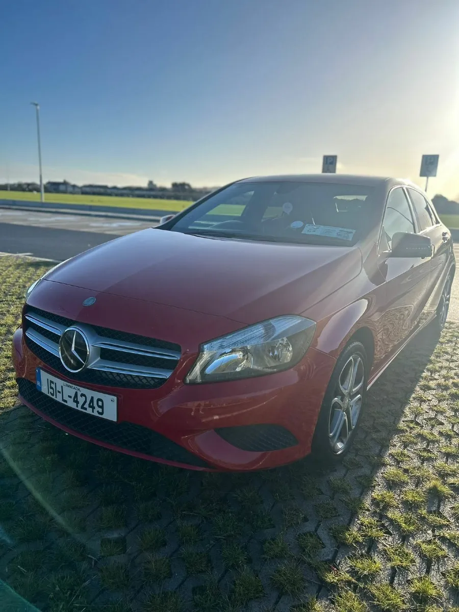 Mercedes-Benz A-Class 2015 - Image 2