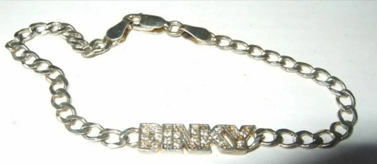Vintage Hallmarked Silver Gemset Logo Bracelet - Image 3