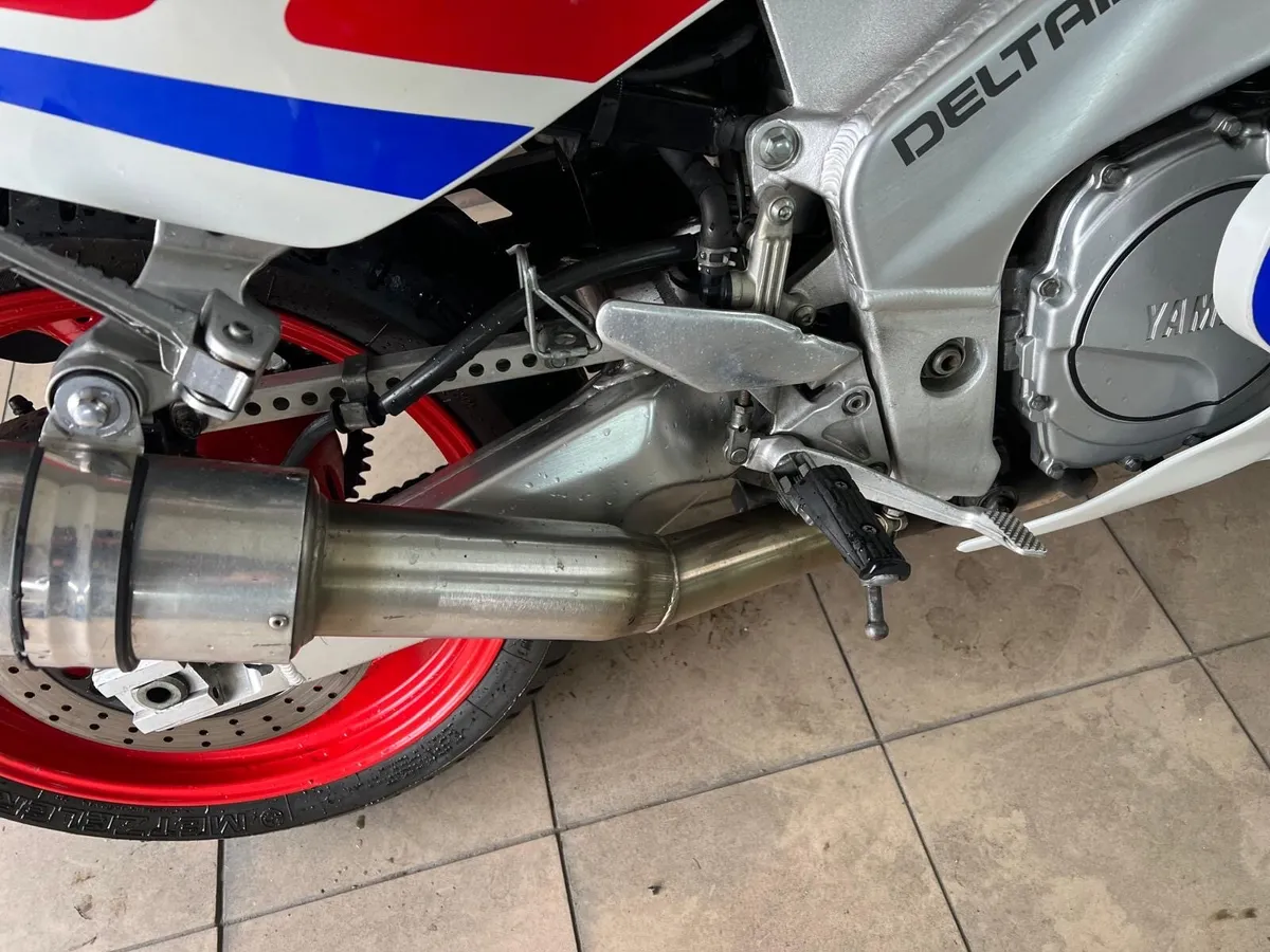 Yamaha fzr1000 fz750 yzf750r - Image 3